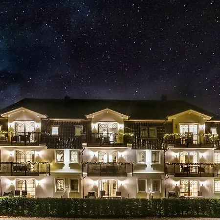 View 1 Hébergement de vacances *